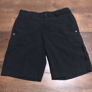 UNDER ARMOUR Men's Black Cargo Golf Shorts Size 32